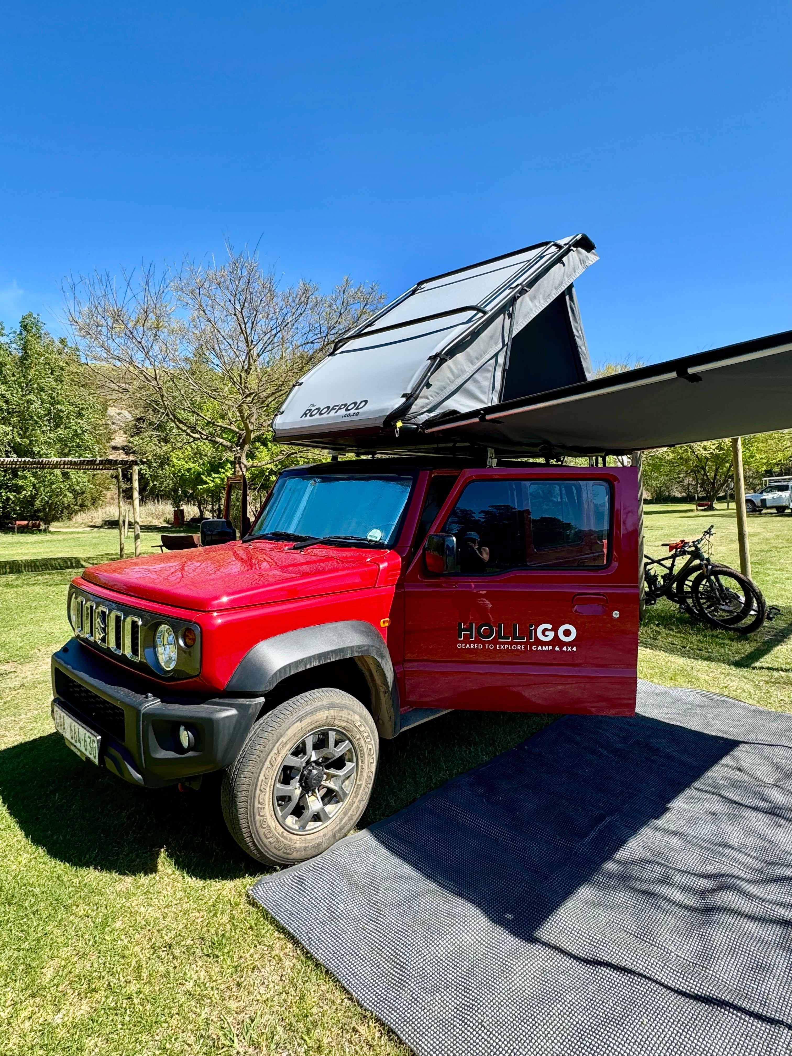 suzuki jimny with roof tent Suzuki Jimny 5-Door Adventure Rental – HolliGo
